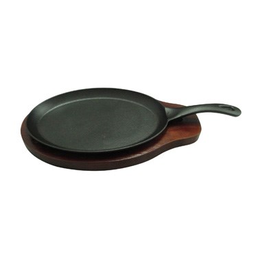 WINCO CAST IRON FAJITA PLATTER WITH WOODEN UNDERLINER 